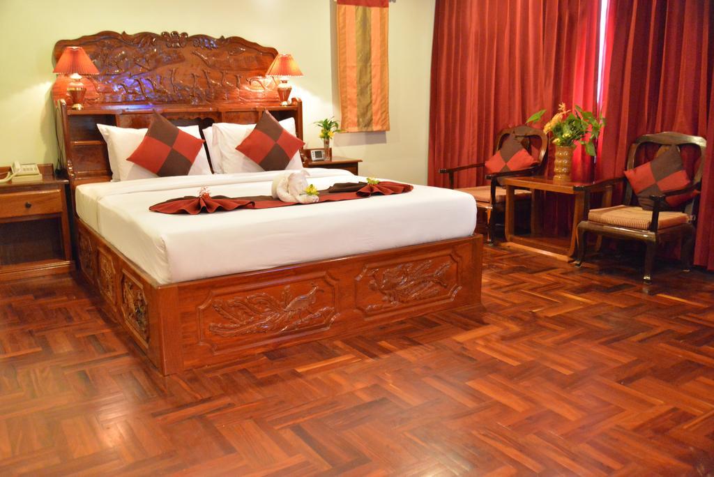 Angkor Hotel Сием Реап Екстериор снимка