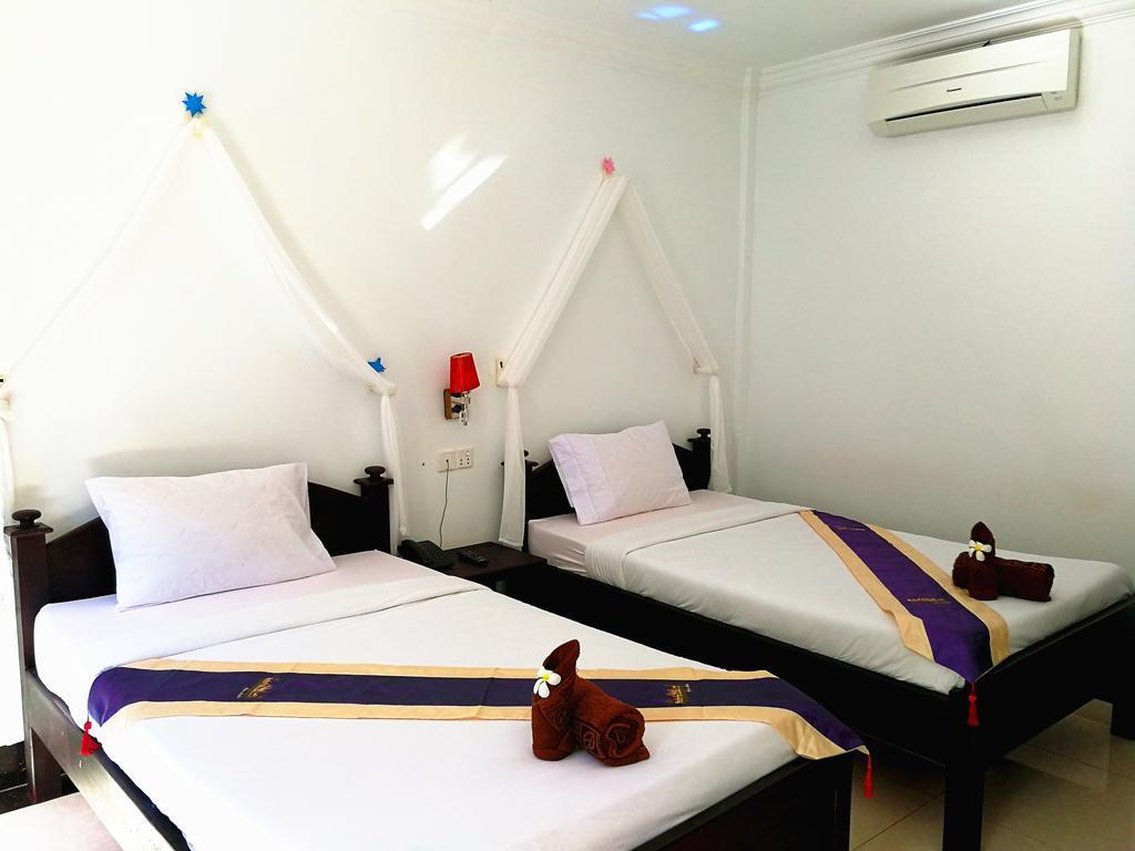 Angkor Hotel Сием Реап Екстериор снимка