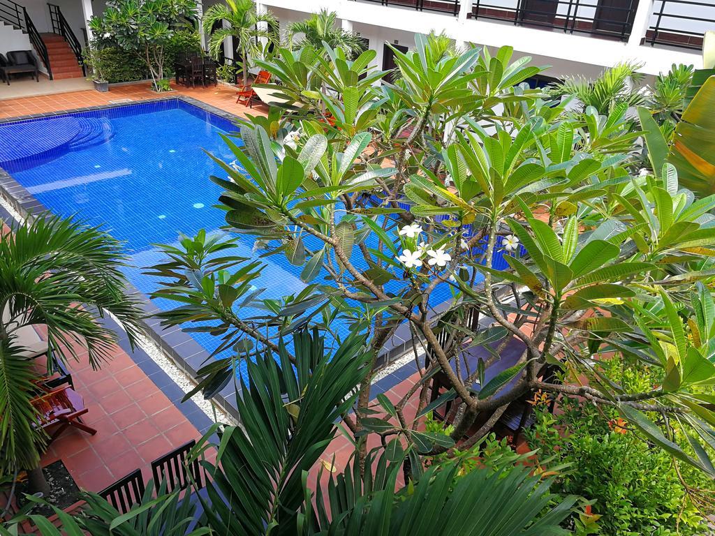 Angkor Hotel Сием Реап Екстериор снимка