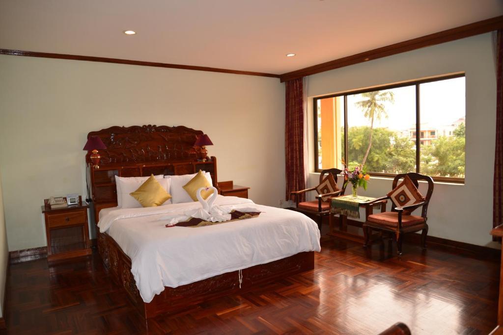 Angkor Hotel Сием Реап Екстериор снимка